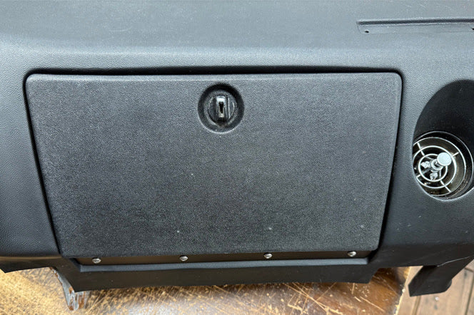 Datsun S30 Glovebox Restoration - What Are Your Options?