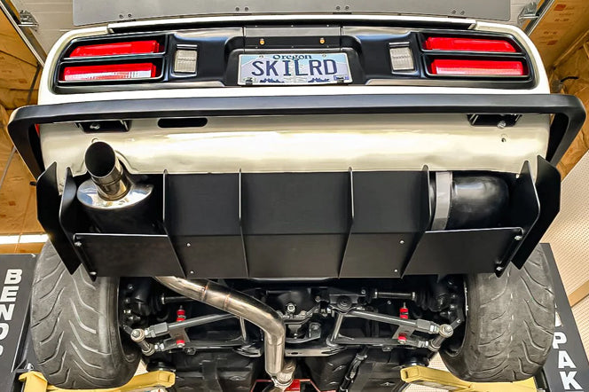The Pros and Cons of Installing a Fuel Cell on a Datsun Z Car