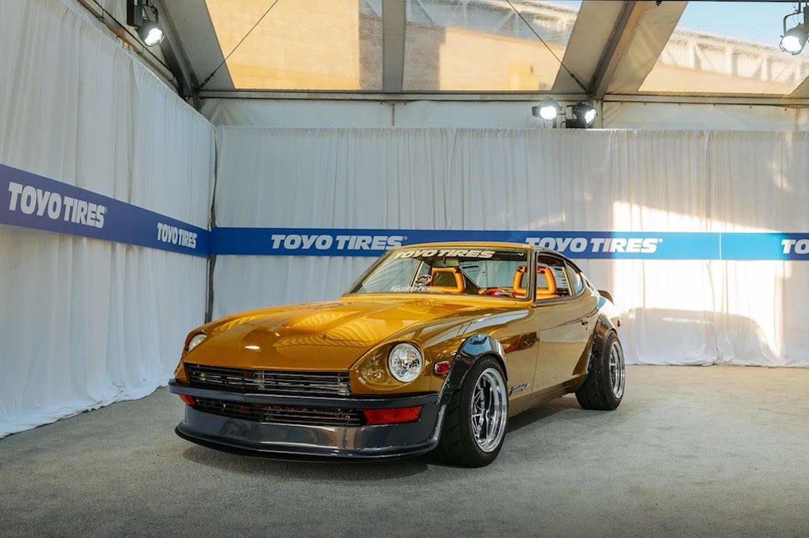 DATSUN 240Z