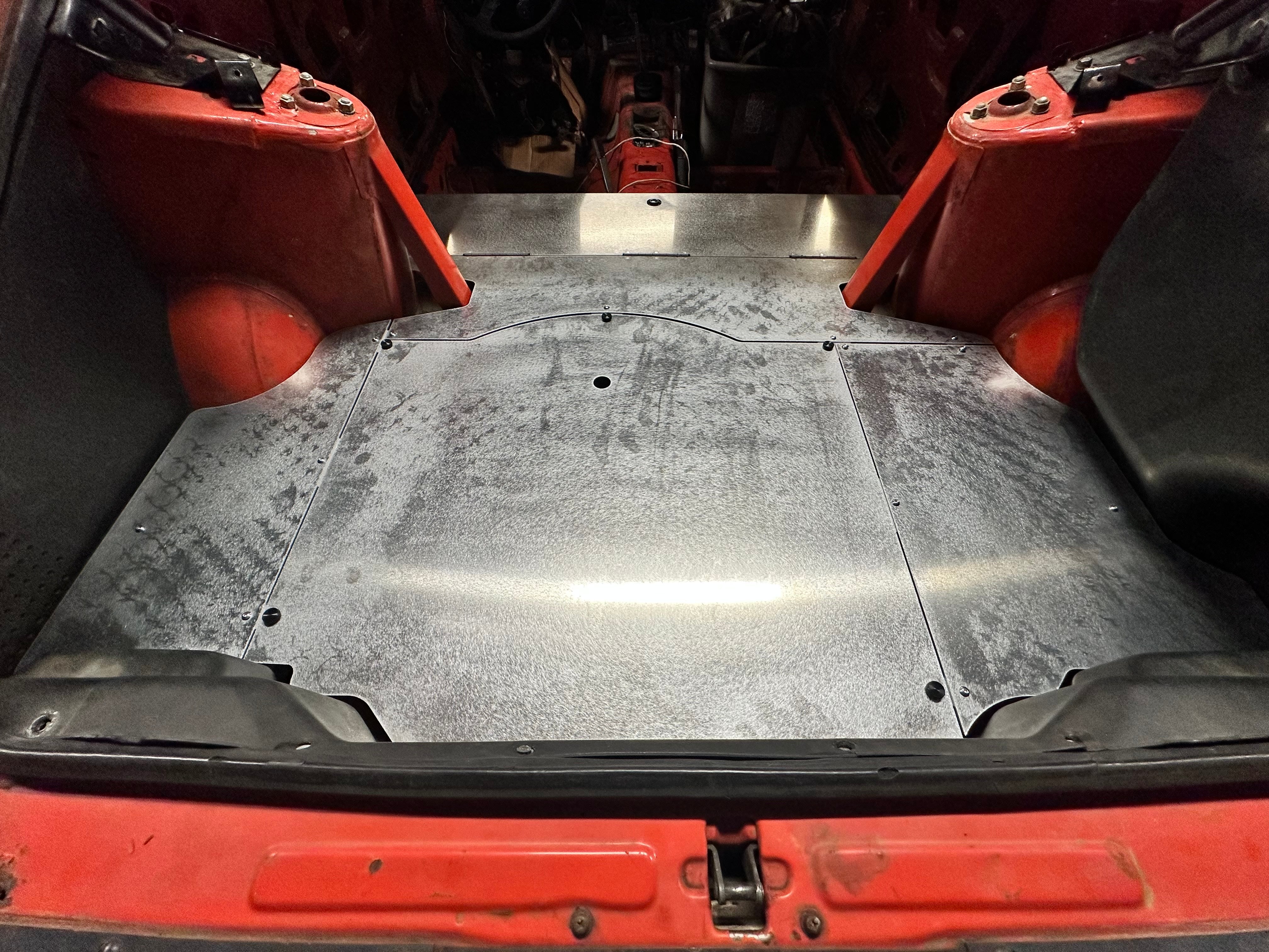 SPARE TIRE COMPARTMENT LID | DATSUN | 280Z | 1975-76