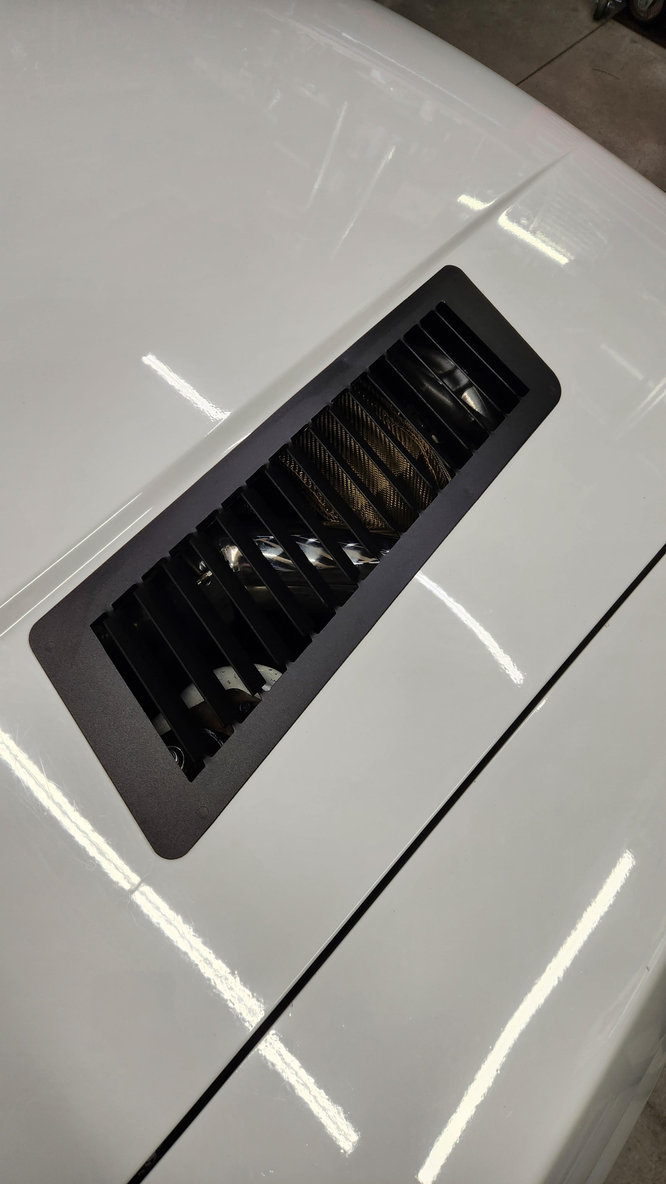 HOOD VENTS | 6" x 19"