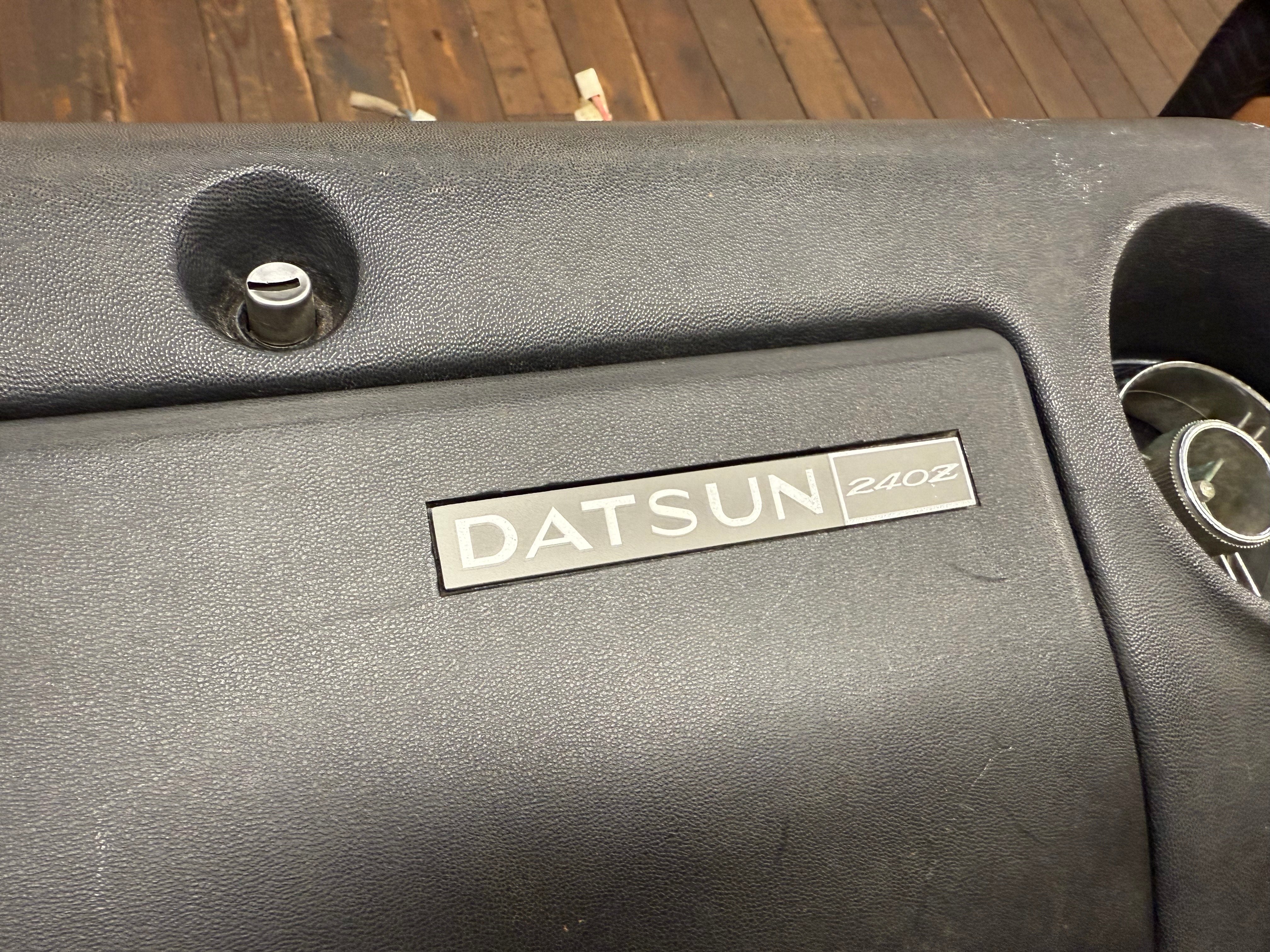 BILLET DASH BADGE EMBLEM | DATSUN | 240Z | 260Z | 280Z