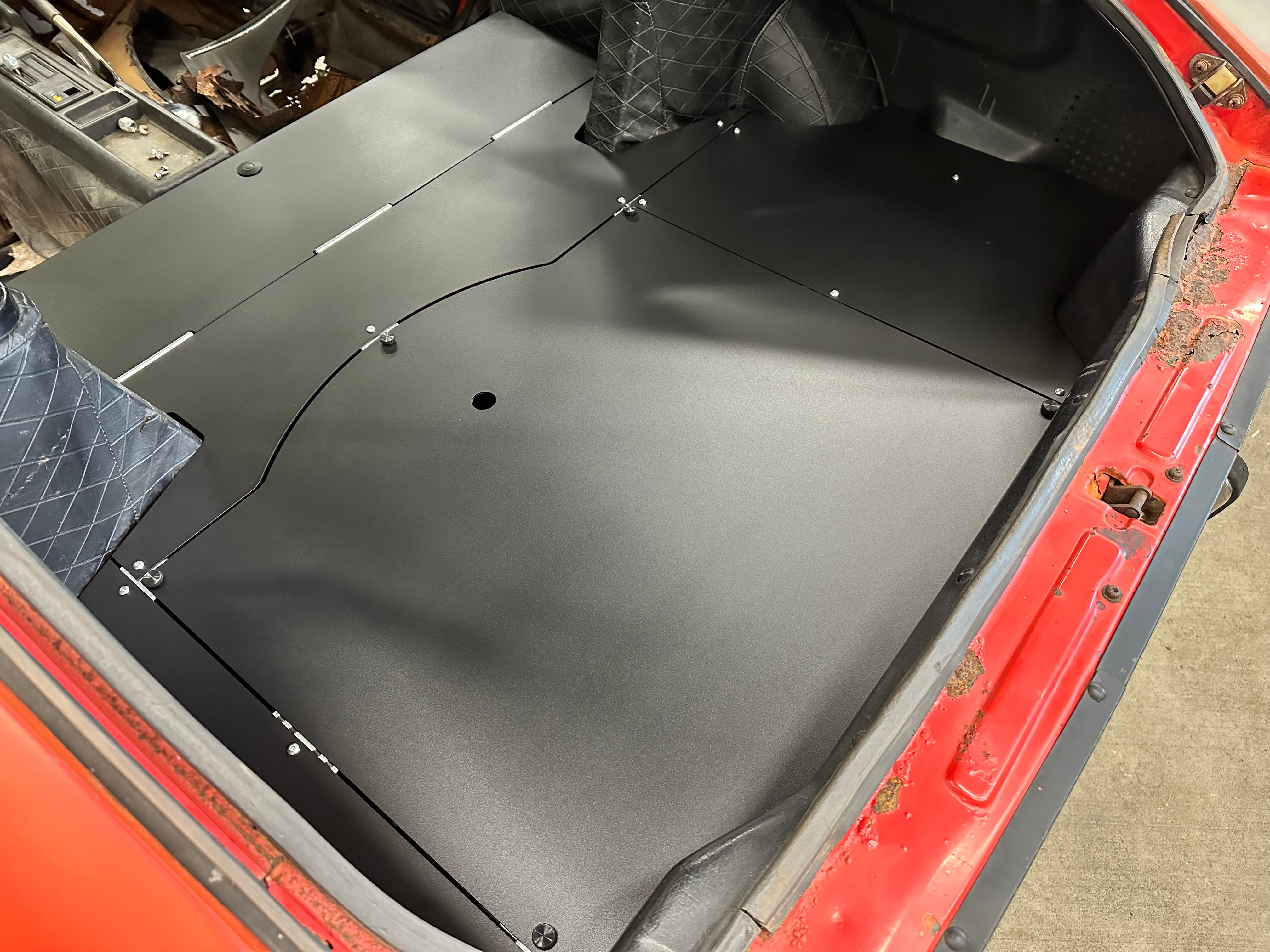 SPARE TIRE COMPARTMENT LID | DATSUN | 240Z | 1970-73
