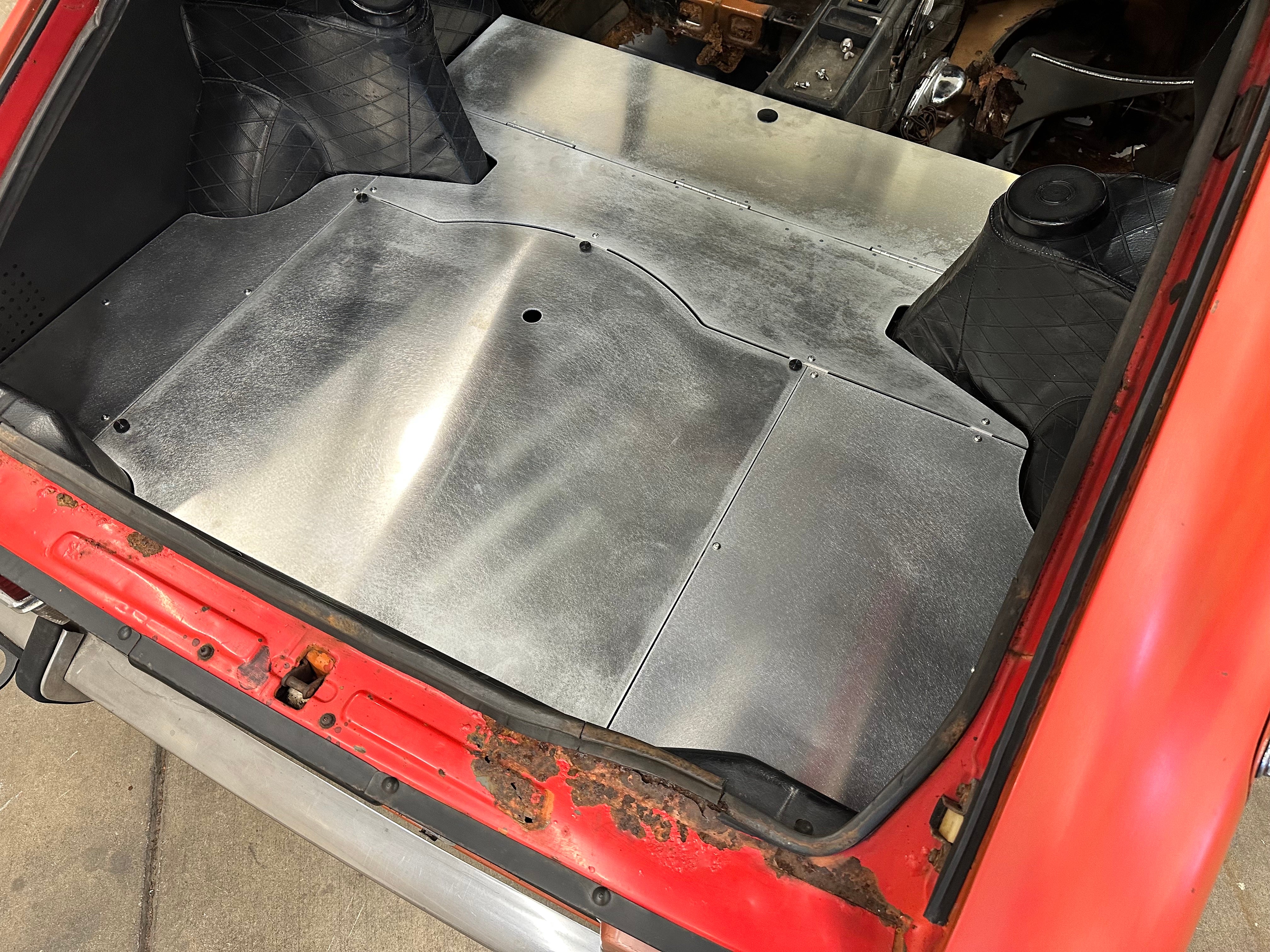SPARE TIRE COMPARTMENT LID | DATSUN | 240Z | 1970-73