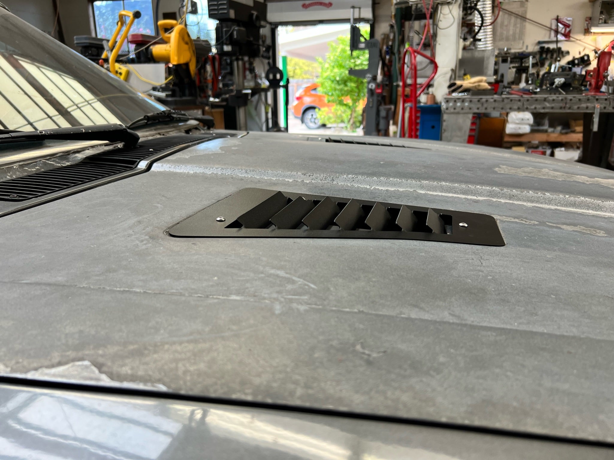 HOOD VENTS (2-SEATER and 2+2) | DATSUN | 280ZX