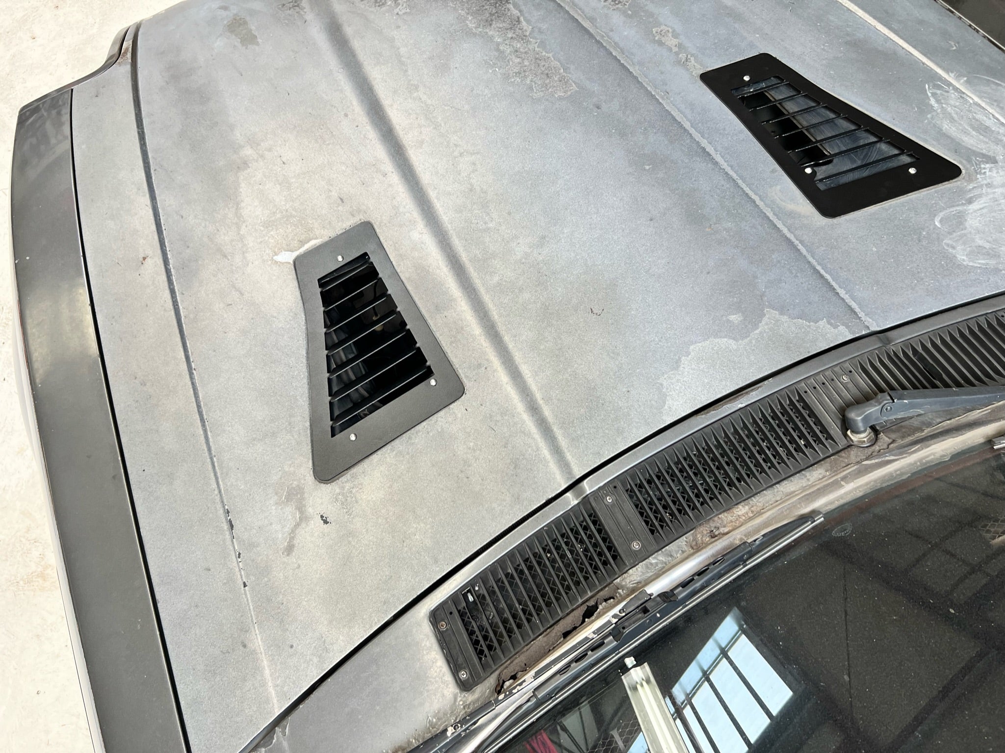 HOOD VENTS (2-SEATER and 2+2) | DATSUN | 280ZX