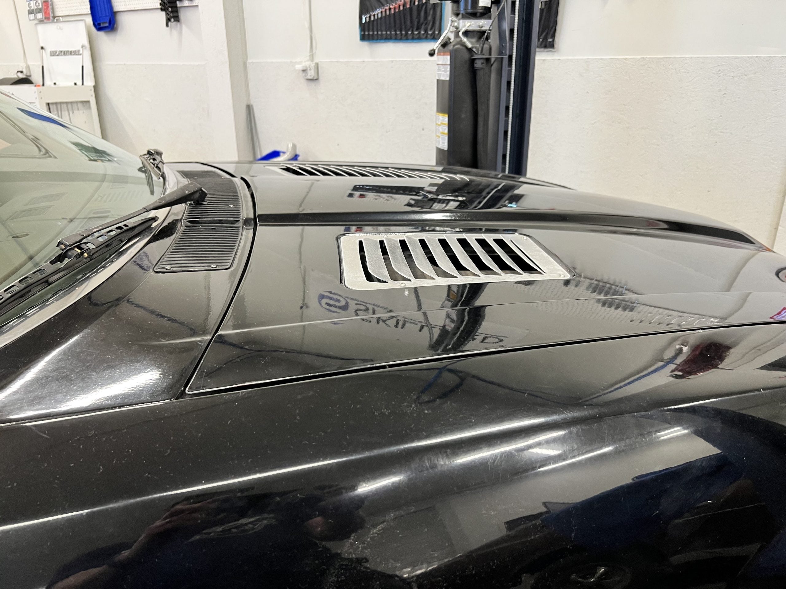 HOOD VENTS (2-SEATER and 2+2) | DATSUN | 280ZX
