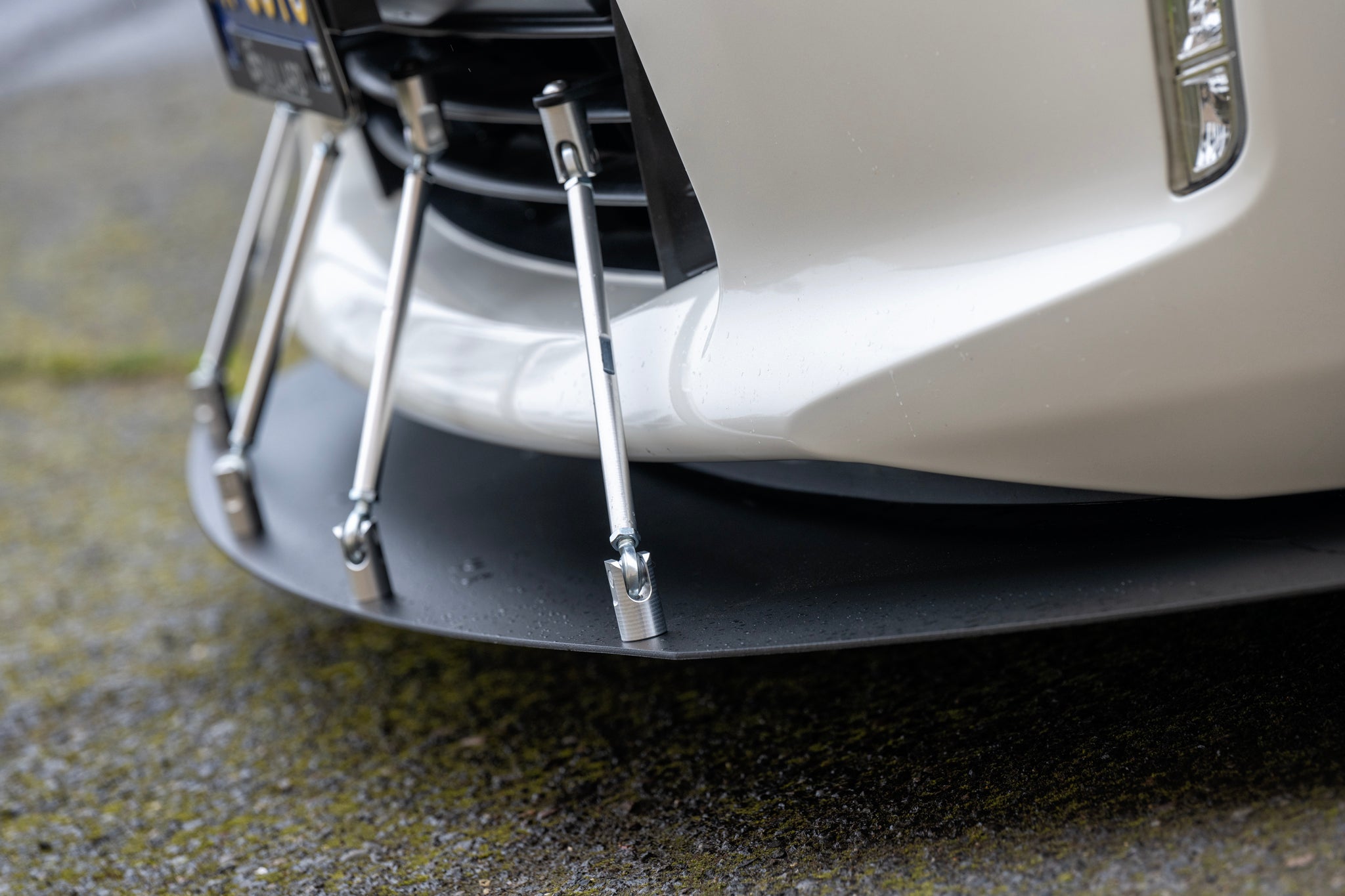 Skillard's 370Z Front Lip Splitter for the Nissan 370Z