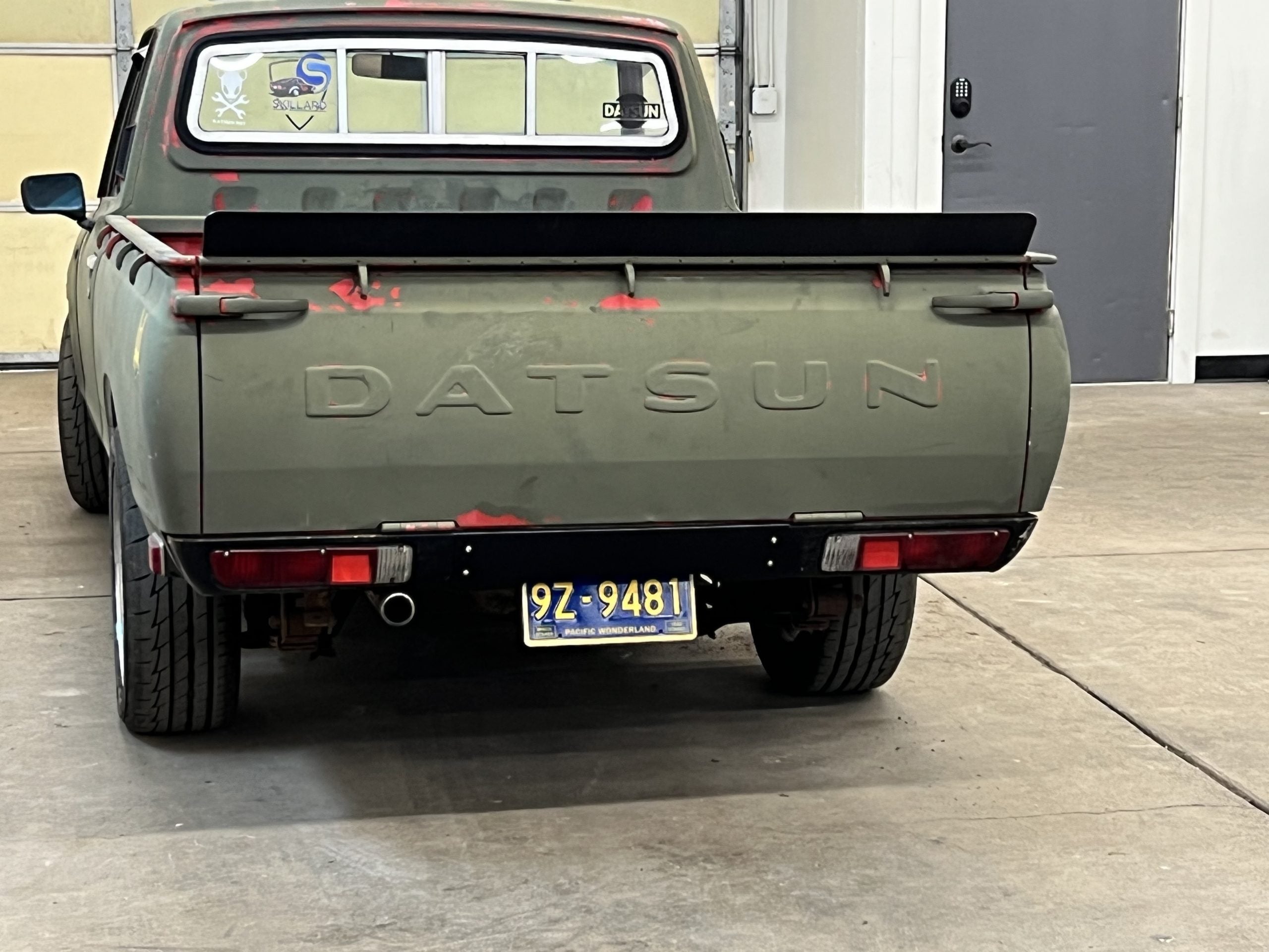 620 Rear Center Roll Pan
