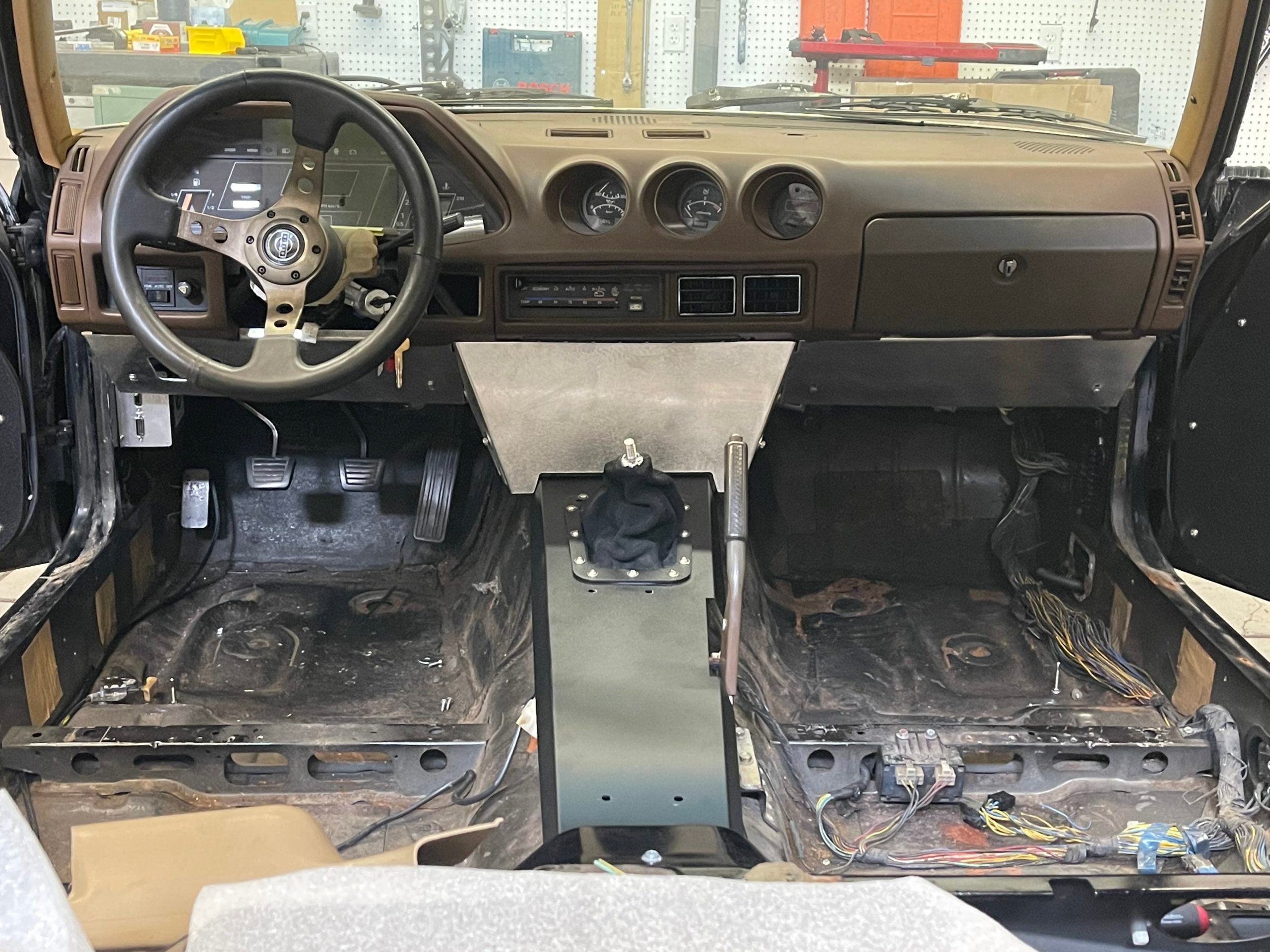 280ZX Dash Center Panel