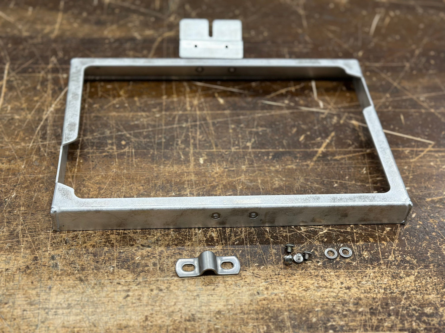 S30 BATTERY HOLD DOWN DATSUN 240Z 260Z 280Z