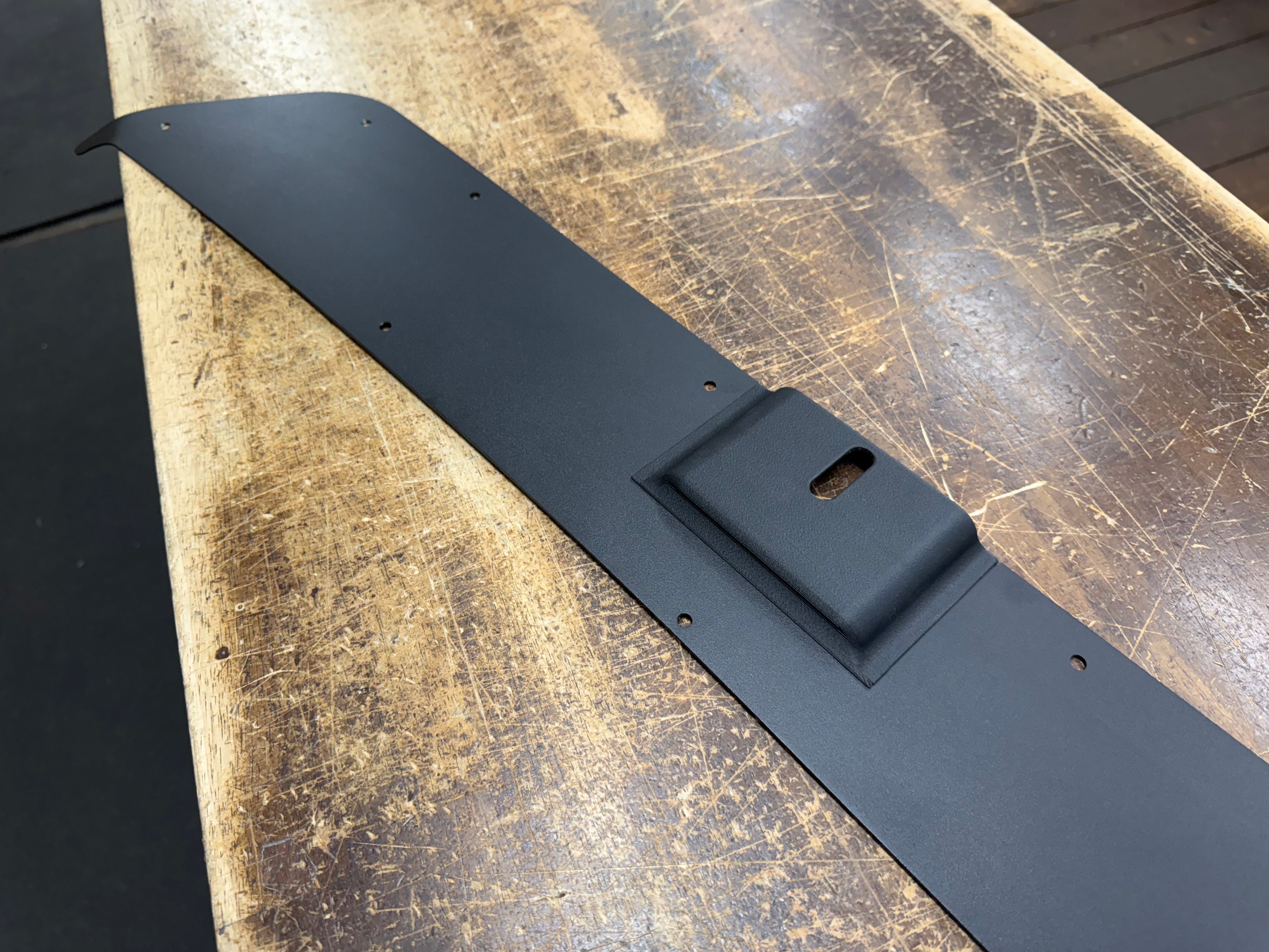 DECK LID PLATE | NISSAN | 300ZX Z31