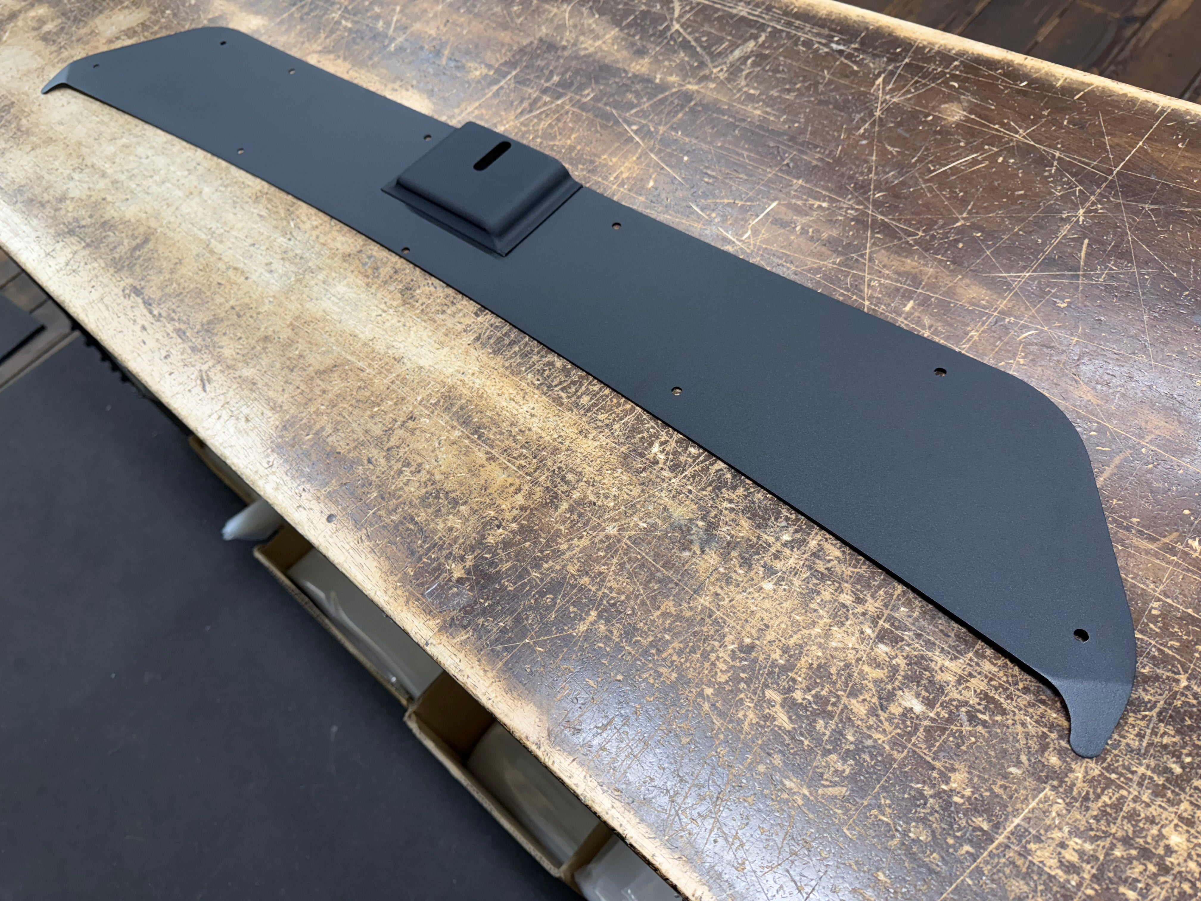 DECK LID PLATE | NISSAN | 300ZX Z31