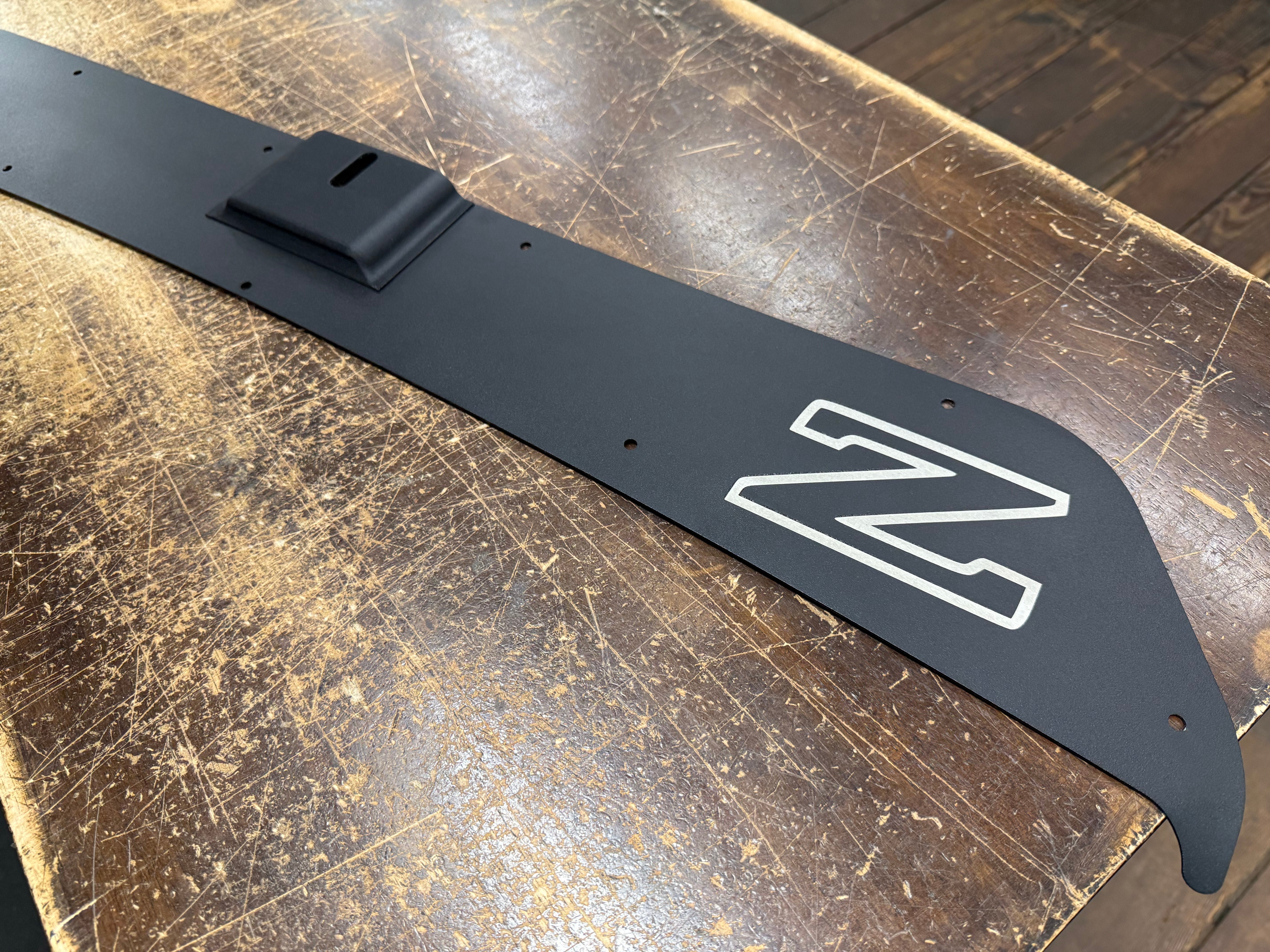 DECK LID PLATE | NISSAN | 300ZX Z31