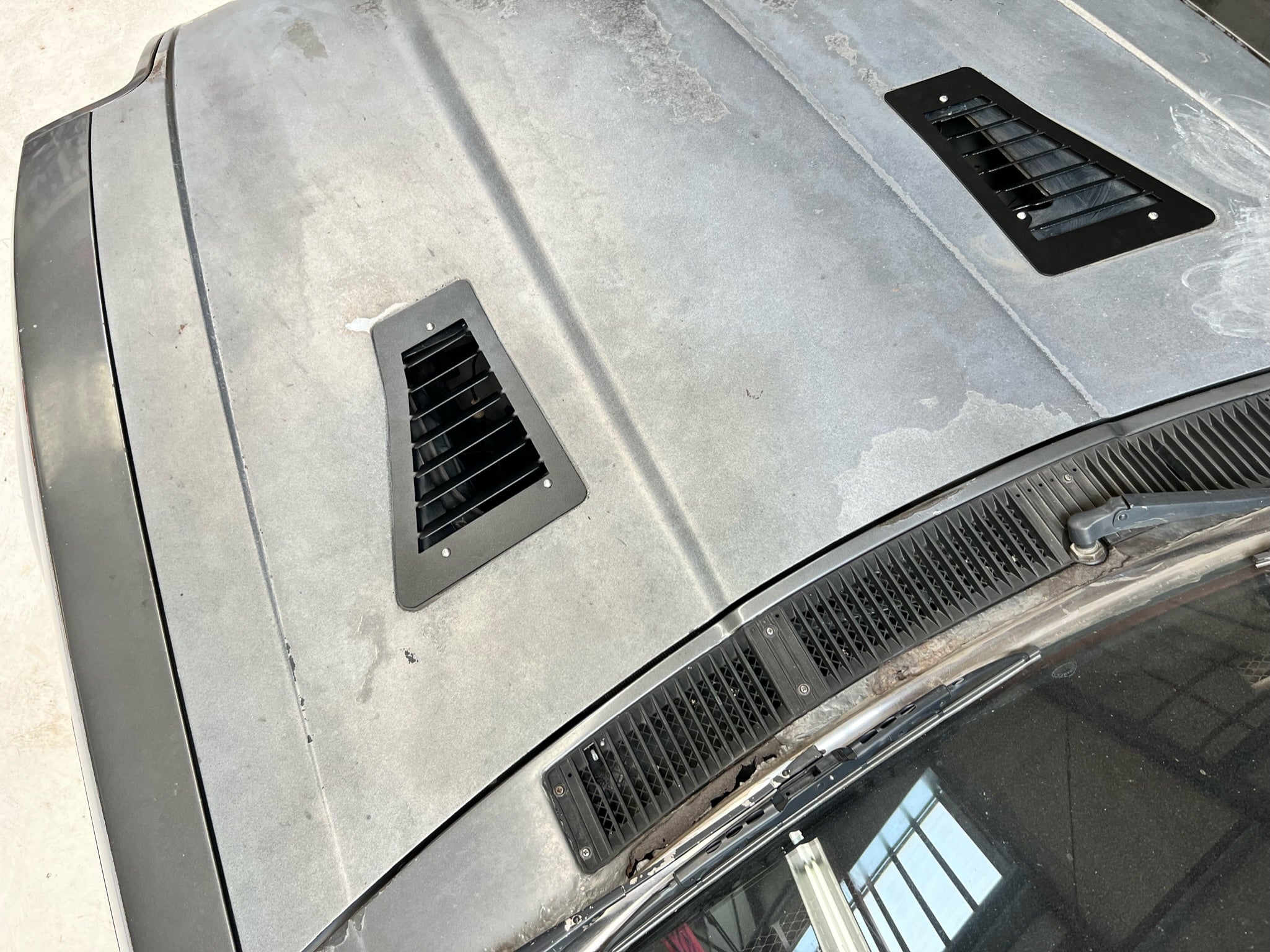 HOOD VENTS (2-SEATER and 2+2) | DATSUN | 280ZX