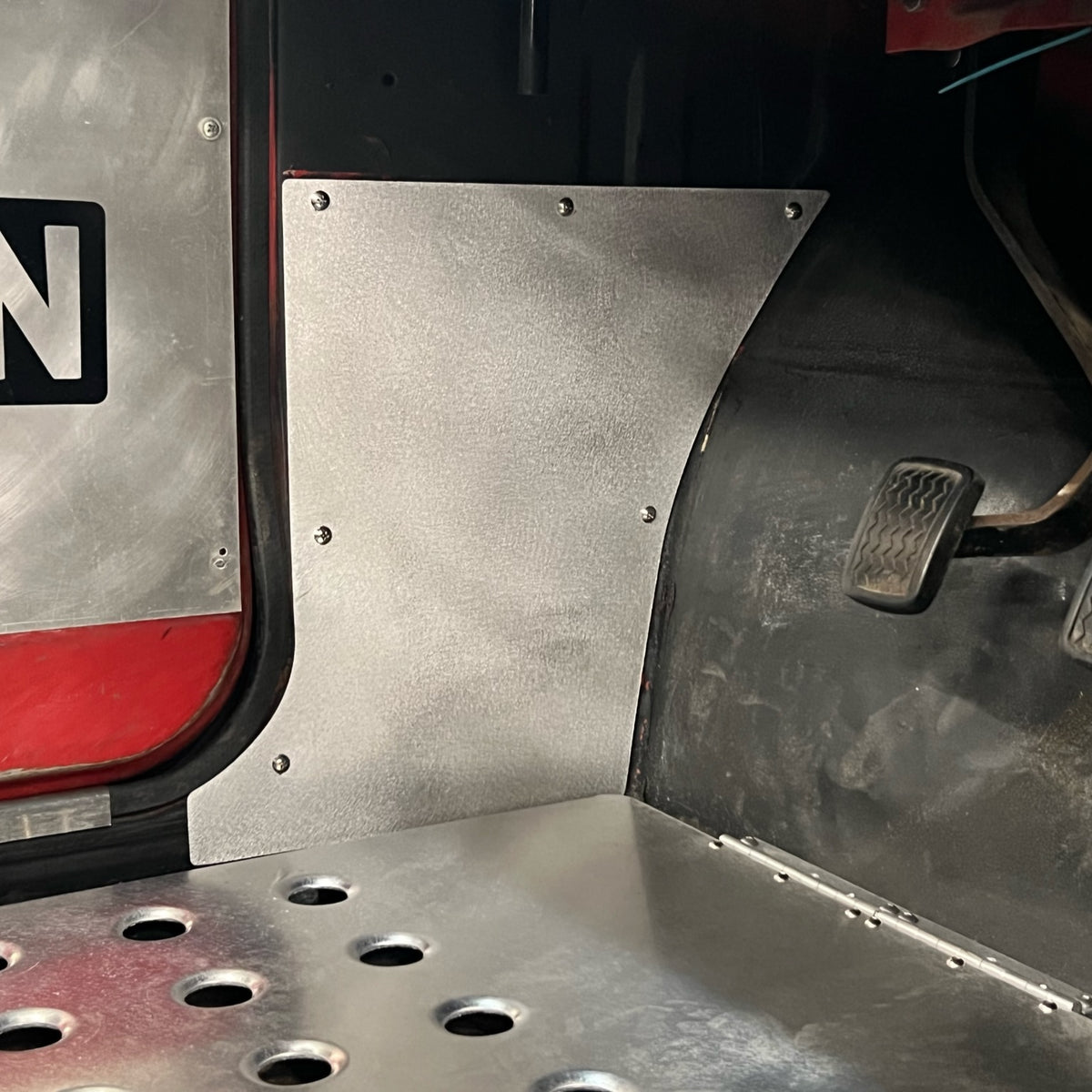 KICK PANELS | DATSUN | 620