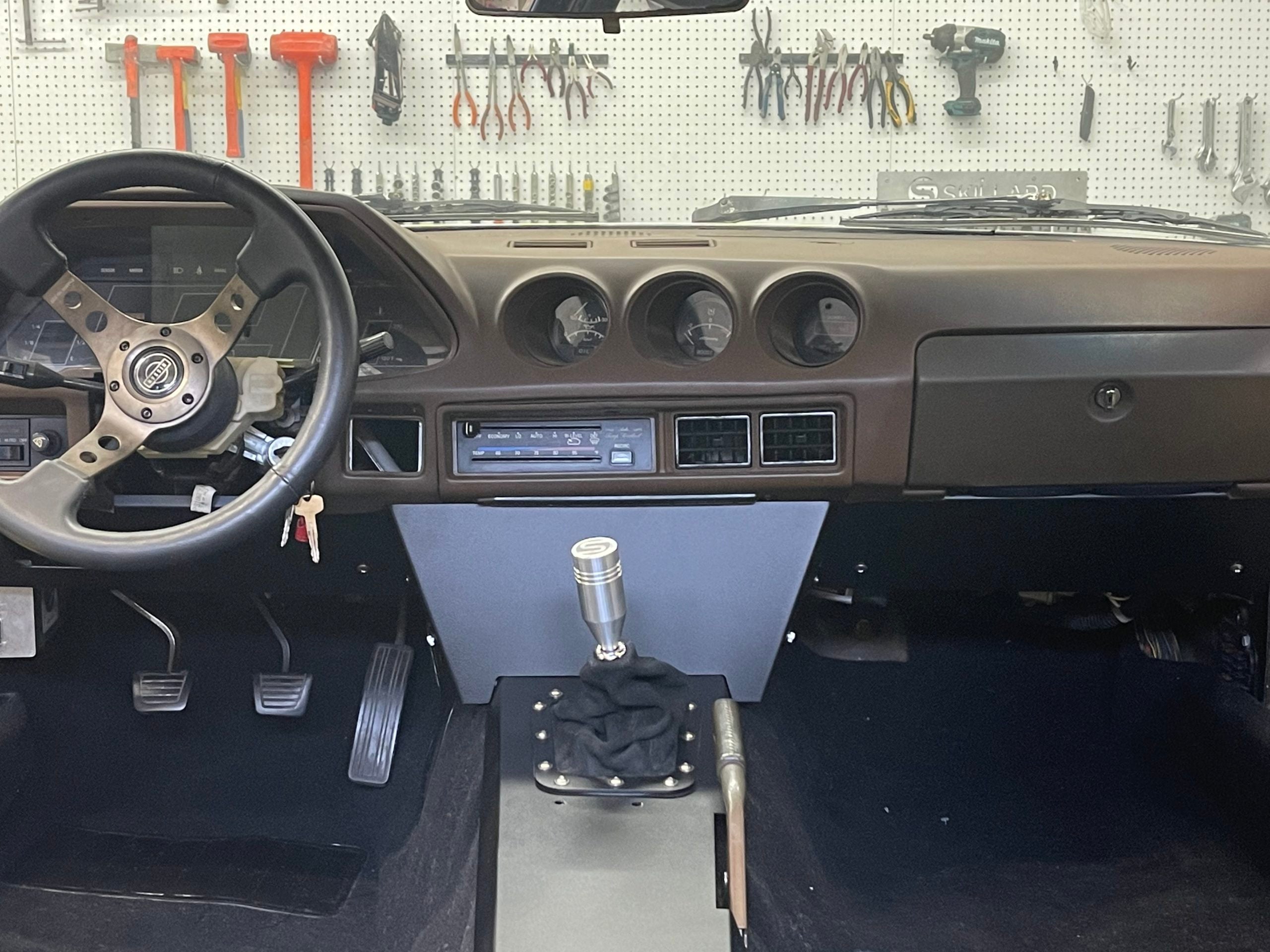280ZX Dash Center Panel and Lower Panel