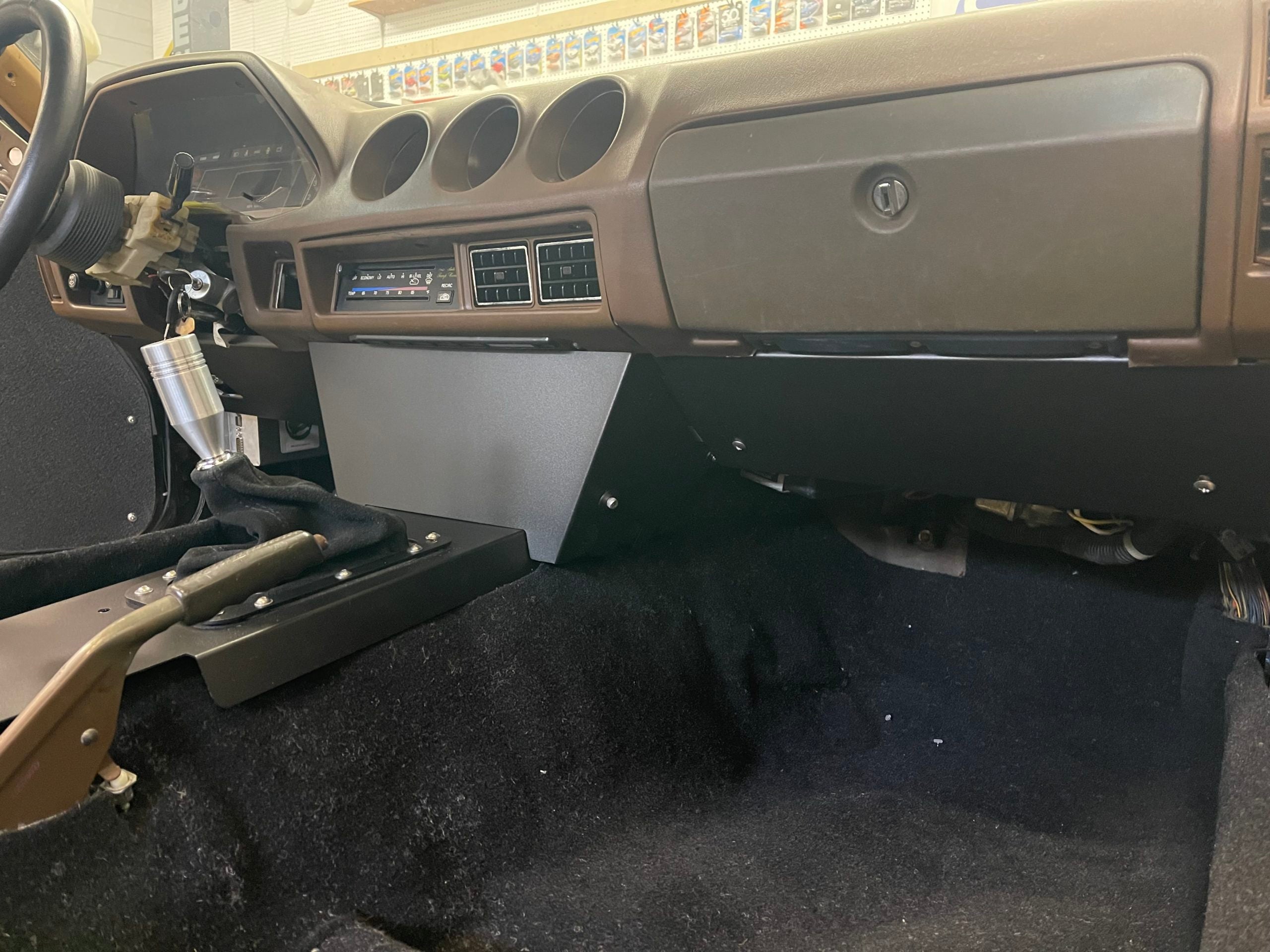 280ZX Dash Center Panel and Lower Panel