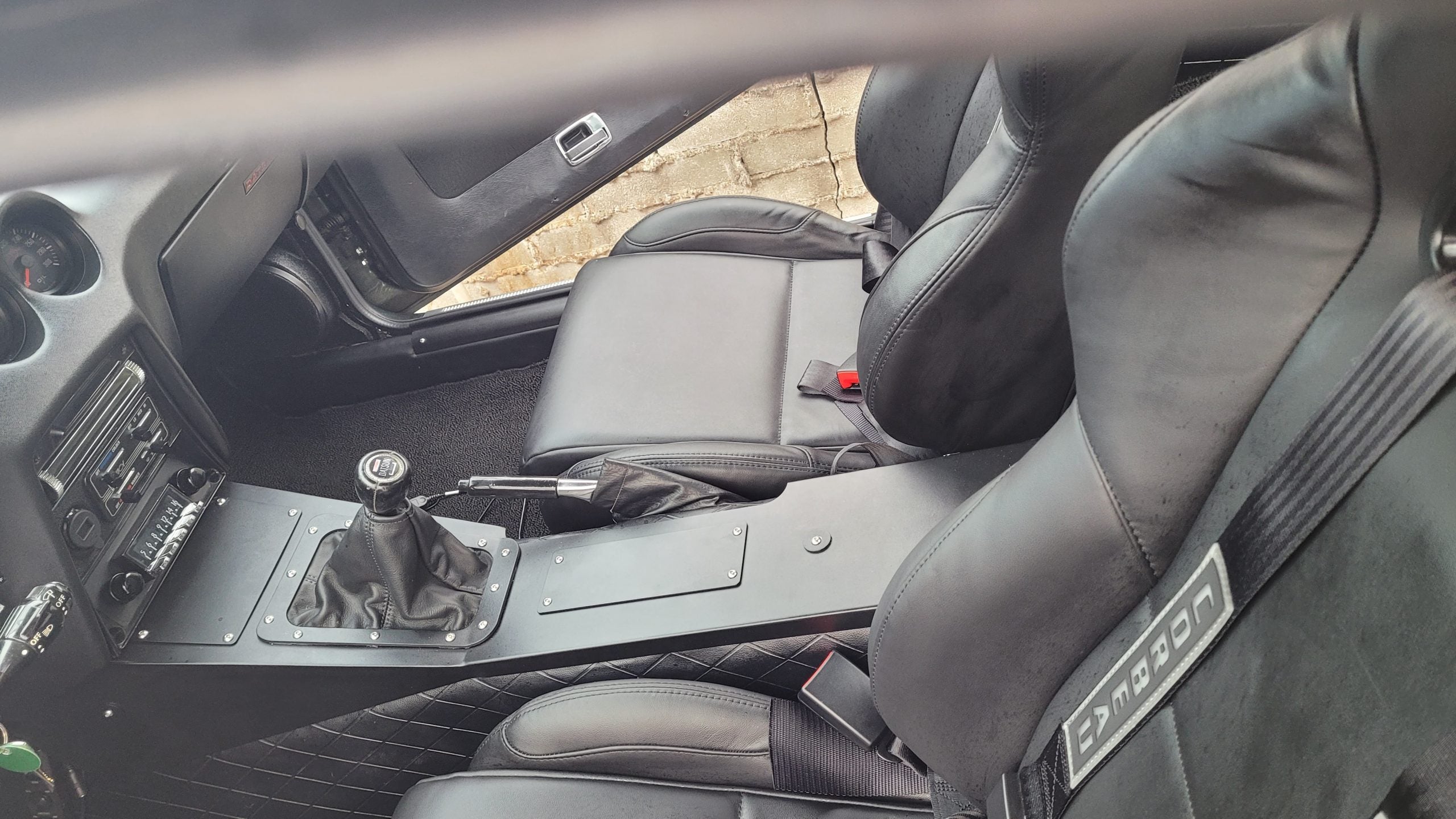 Series One 240Z Center Console installed