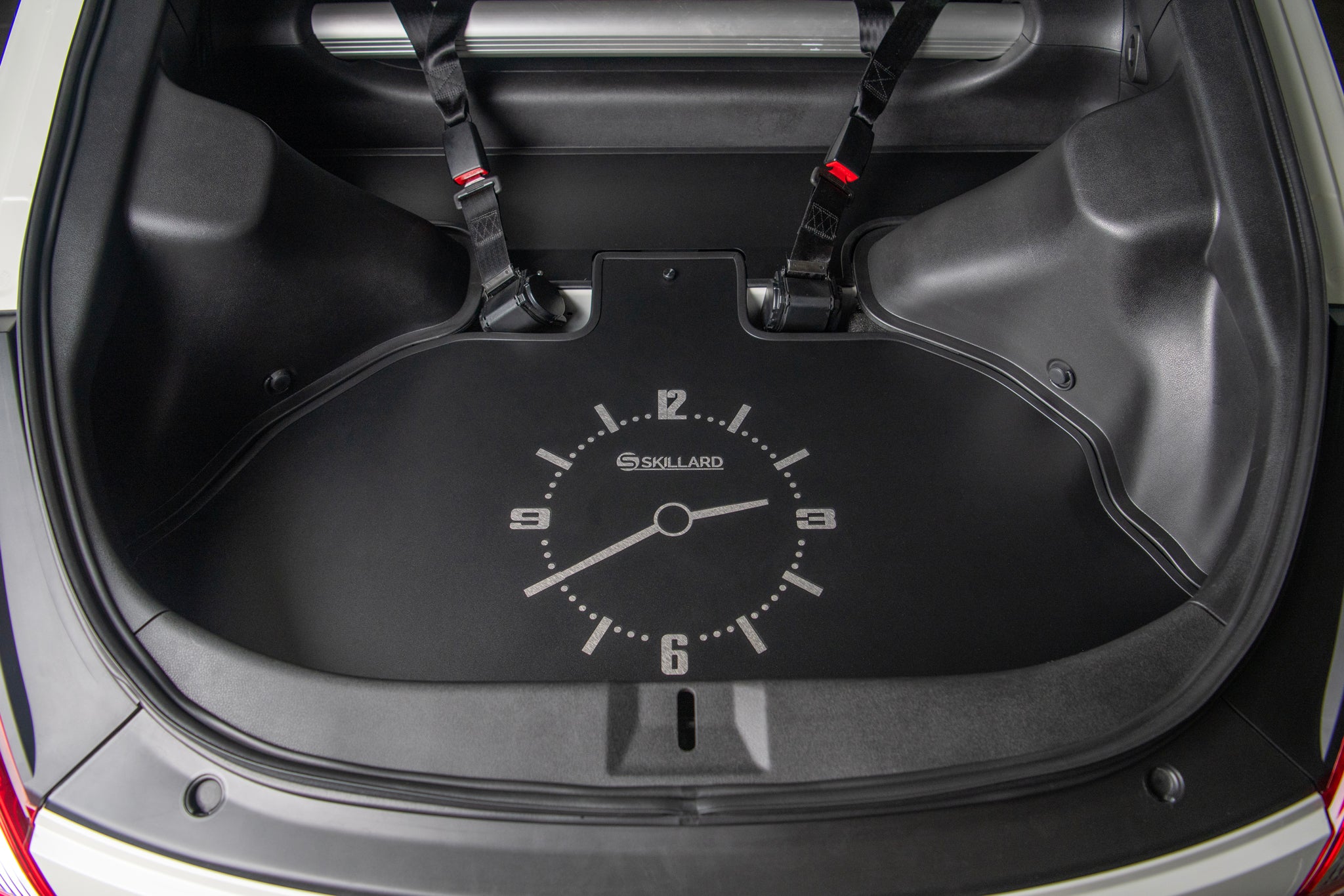 Nissan 370z Trunk Space